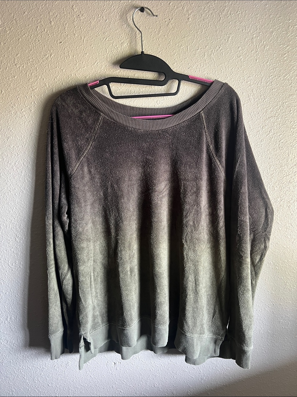 American Eagle Outfitters Scoop Neck Gradient Sweater